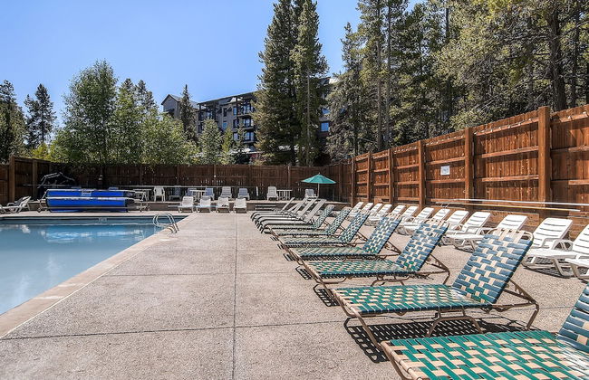 Trails End Condos by CRMR - Foto 36