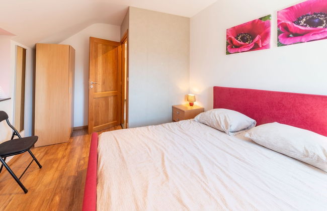 Holiday Home in Borlon With Terrace - Foto 6