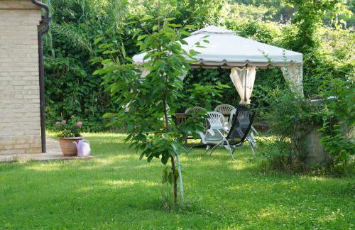 Casa il Girasole con piscina nelle Marche - Foto 7