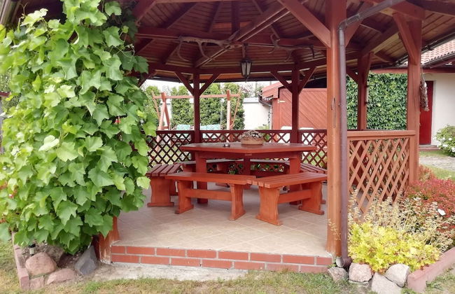 Kolczewo Cottage With BBQ & Garden - Foto 15