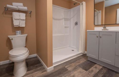 Far West Cabin-Tiny Homes Rental - Foto 13