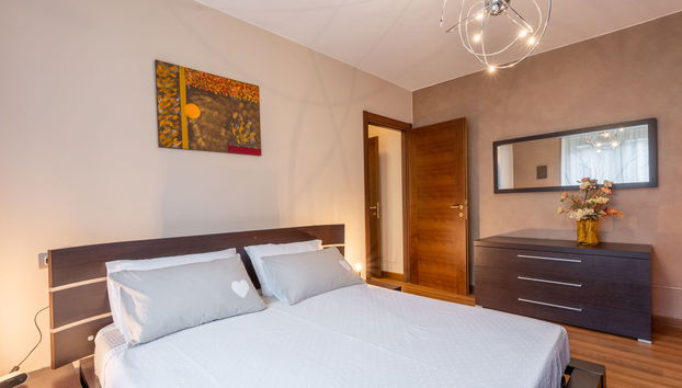 1 bedroom Apartment in Verbania - Photo 4, Bedroom