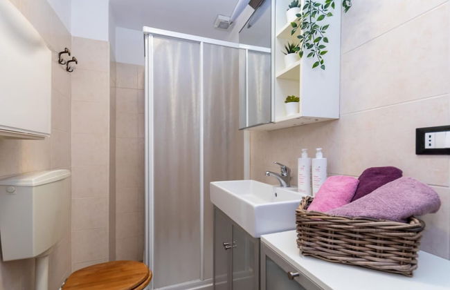 Nice and Cozy Apartment in Crocetta by Wonderful Italy - Foto 9