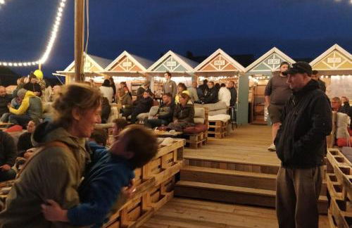 La Baigneuse maison avec jardinet et parking privé, à 200 m plage - Foto 36