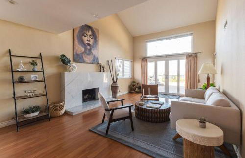 Beautiful Monterey Park Home With a View, Backyard and BBQ - Foto 1