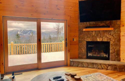 UV Log home with direct Cannon Mountain views Minutes to attractions Fireplace Pool Table AC - Foto 20