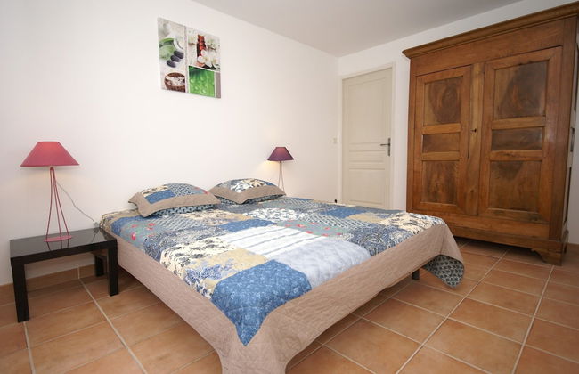 Captivating Holiday Home in Les Vans With Pool - Foto 12