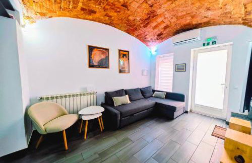 El Castúo centro histórico con parking gratuito - Foto 3