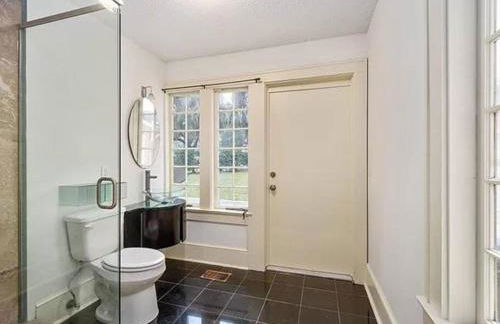 The Gator Manor – 6 Bedrooms Walk to UF / Stadium - Foto 21