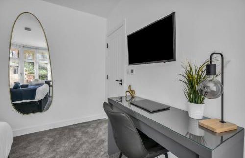 Stanley Park House Peterborough - 3 bed, 3 bathroom, parking, garden - Foto 41