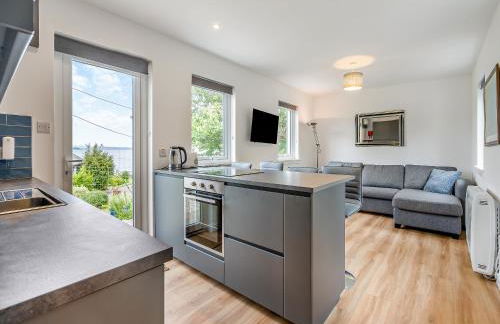 Sea Breeze Cottage - Photo 4