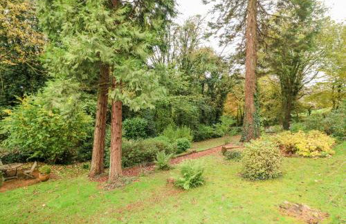 October Cottage - Photo 16