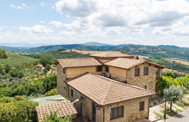 Holiday Home in Collazone With Pool & Sauna - Foto 33