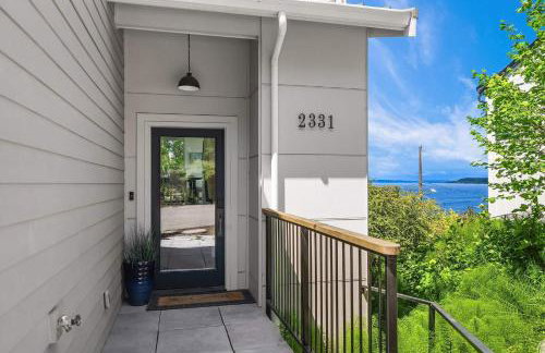 Luxury 6 BR Mansion w Water Views & Walk to Beach - Foto 9