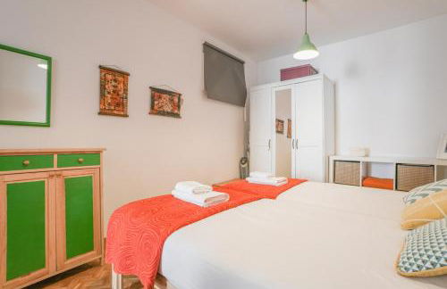 Bright cozy 2BD - OPERA area - Photo 22