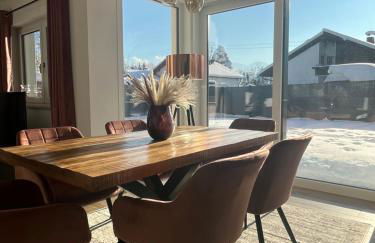 UNiQE I 95qm I Bergblick I Garten I BBQ I seenah - Foto 1