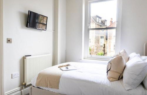 2-Bed Apartment in Redland, Bristol - Work-Ready - Foto 52