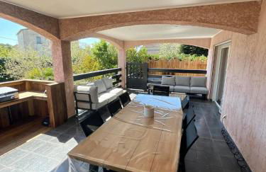 Villa avec piscine entièrement rénovée à 5min de la plage de pinia - Foto 2