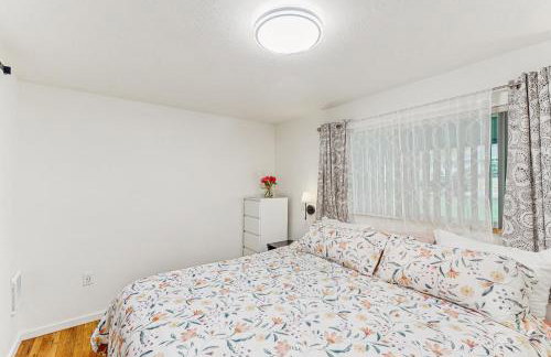 2 Mi to Campus! Family Home with Game Room in Eugene - Photo 9