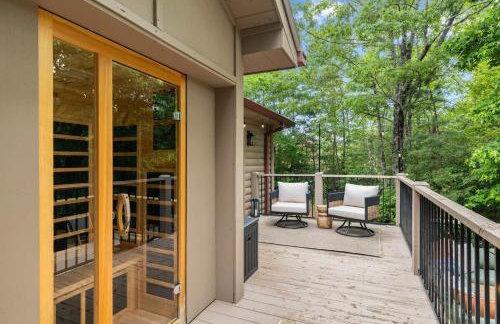 Monarch's Roost Luxe Cabin w Hot Tub and Sauna 10 Min to Helen - Foto 52