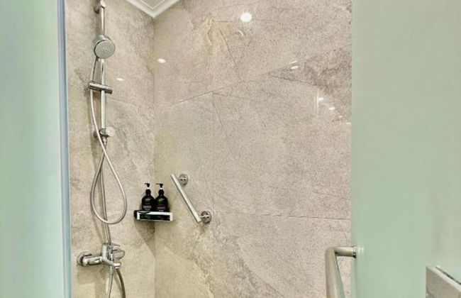 La Mirada Deluxe Suites with Oceanview - Photo 77