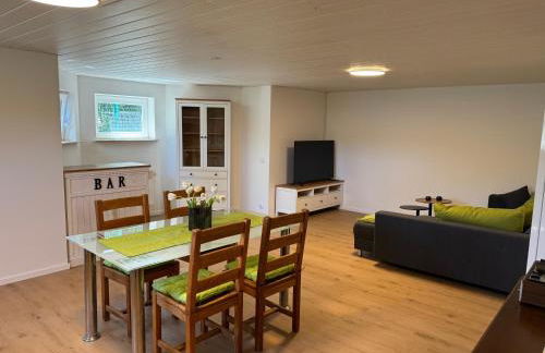 Große Wohnung am Segelflugplatz - Foto 1