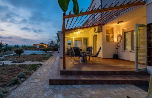 Awesome Home In Krkovic With Sauna - Photo 28