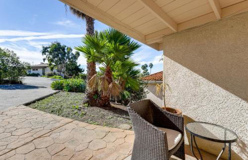 Private Hilltop Getaway with Patio Dogs Welcome! - Foto 18