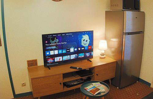 Ti Billig 100 m de la plage avec WiFi - Foto 4