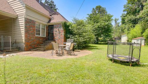 Big Yard • Patio + Grill • Pet Friendly - Foto 1