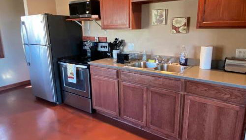 Waterfront Sunset Cabin with Patio and Firepit 2 bdrm - Foto 5