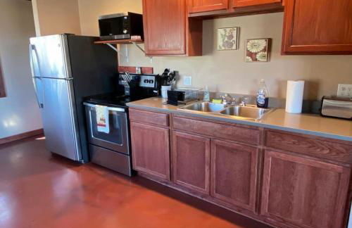 Waterfront Sunset Cabin with Patio and Firepit 2 bdrm - Foto 5