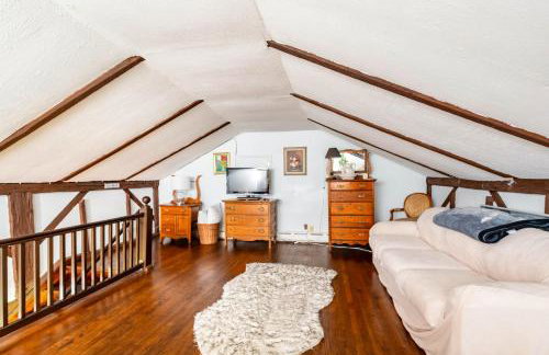 Bethel Woods Retreat - wPool, Hot Tub & Arcade! - Foto 36