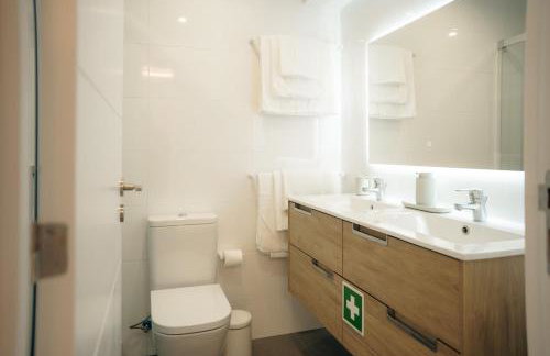 Luxury Lisbon View & Balcony - AC & Elevator - Foto 16