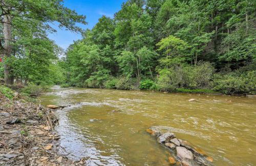 Cozy Small Studio Retreat by the River - Foto 45