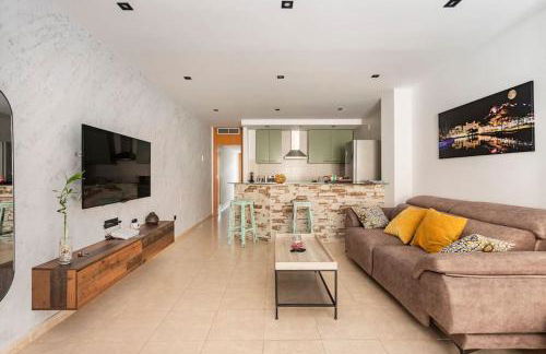 CastelPlace beach con plaza de Garage incluida, free parking and AC - Photo 23