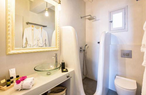 Blue Waves Suites & Apartments - To Kyma - Photo 42