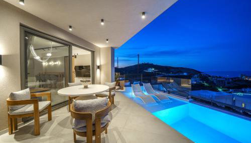 Sun Bliss Villa, wrapped in blue - Photo 4