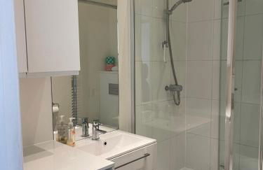 Seaview Retreat Private Parking - Photo 15