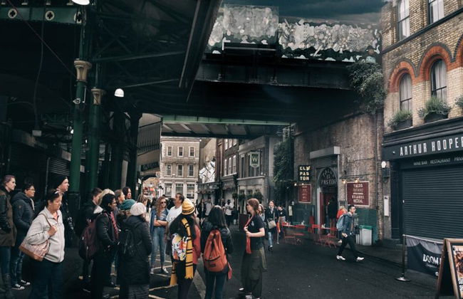 Recorrido a pie de 2 horas sobre Harry Potter con juegos y pruebas - Foto 3