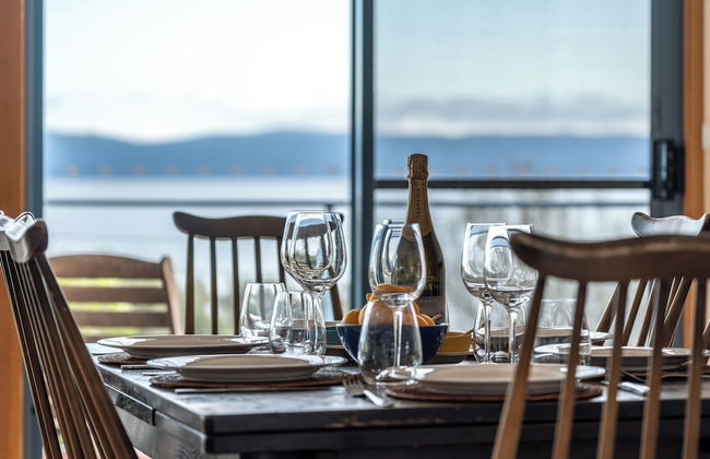 Waterline - Photo 13