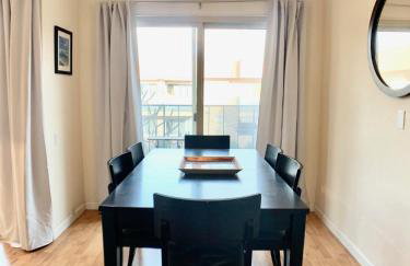 Sunrise Springs 1-Bedroom with Balcony & Pool - Foto 7