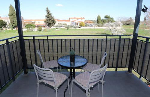 Apolo Apartments - Pool & Garden Retreat - Foto 52