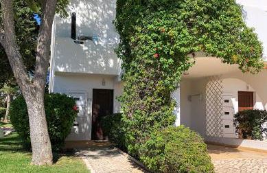 Beautiful Villa with terrace & garden - Foto 19