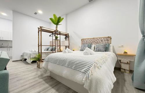 Refugio del Madroño - Estudio Moderno en Málaga - Foto 5