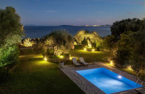 Cote Jardin Seafront Villa Direct access to the beach - Foto 2