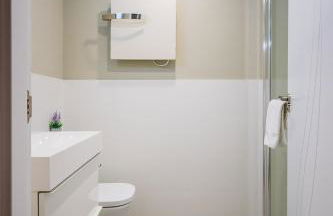 Exclusive quietness in the heart of Madrid with Public Parking, Breakfast, 2 bathrooms - Photo 66