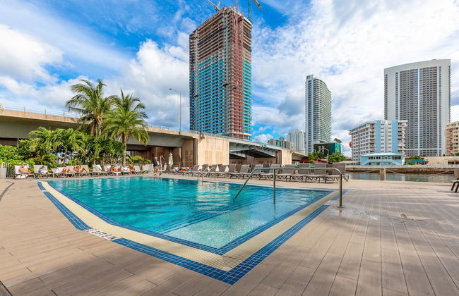 Private Ocean Luxury Condos at Beachwalk - Foto 34