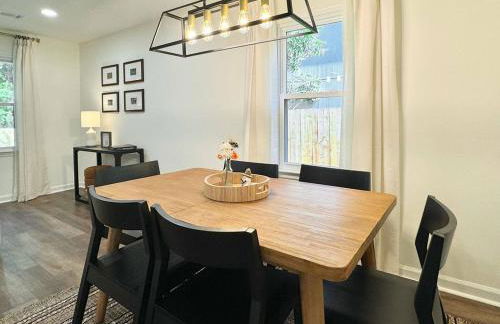 Aubie's Abode-walkable to downtown Auburn & campus - Foto 9