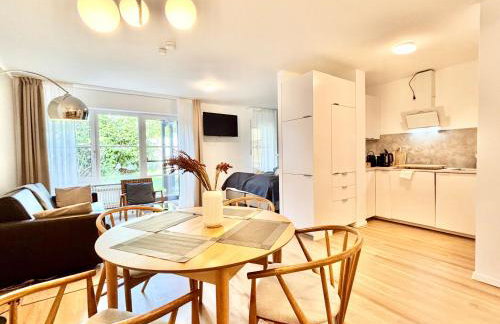 Design Studio am See mit Terrasse, Garten, 40m vom See - Snug Stays 2 - Photo 39